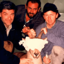 April 20, 1999: Juan Seijas (left) and Alberto Fernández-Arias (right). "Celia" is anesthetized, with eyes protected. Ordesa and Monte Perdido National Park. 
